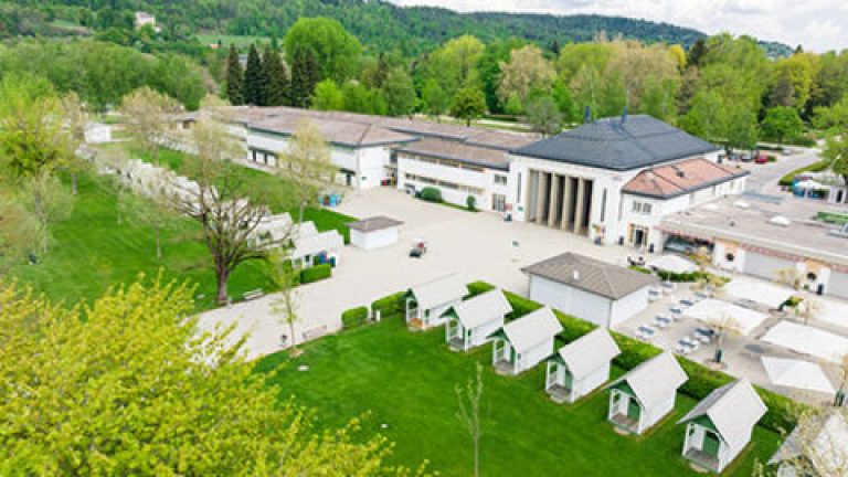 Huts and rentals at Klagenfurt Strandbad
